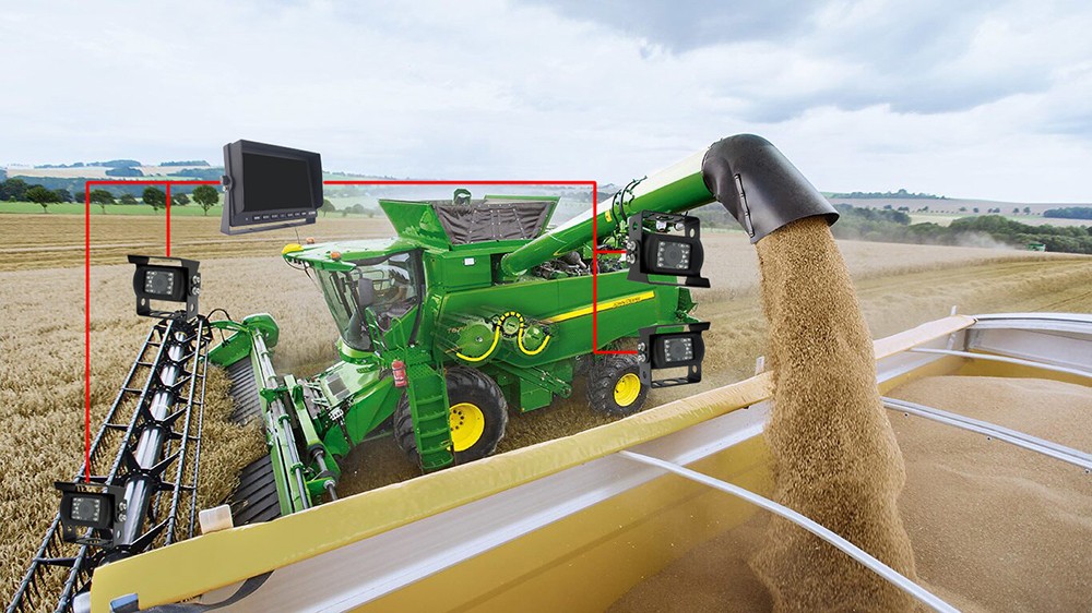 sistema di parcheggio con telecamere per macchine agricole e veicoli