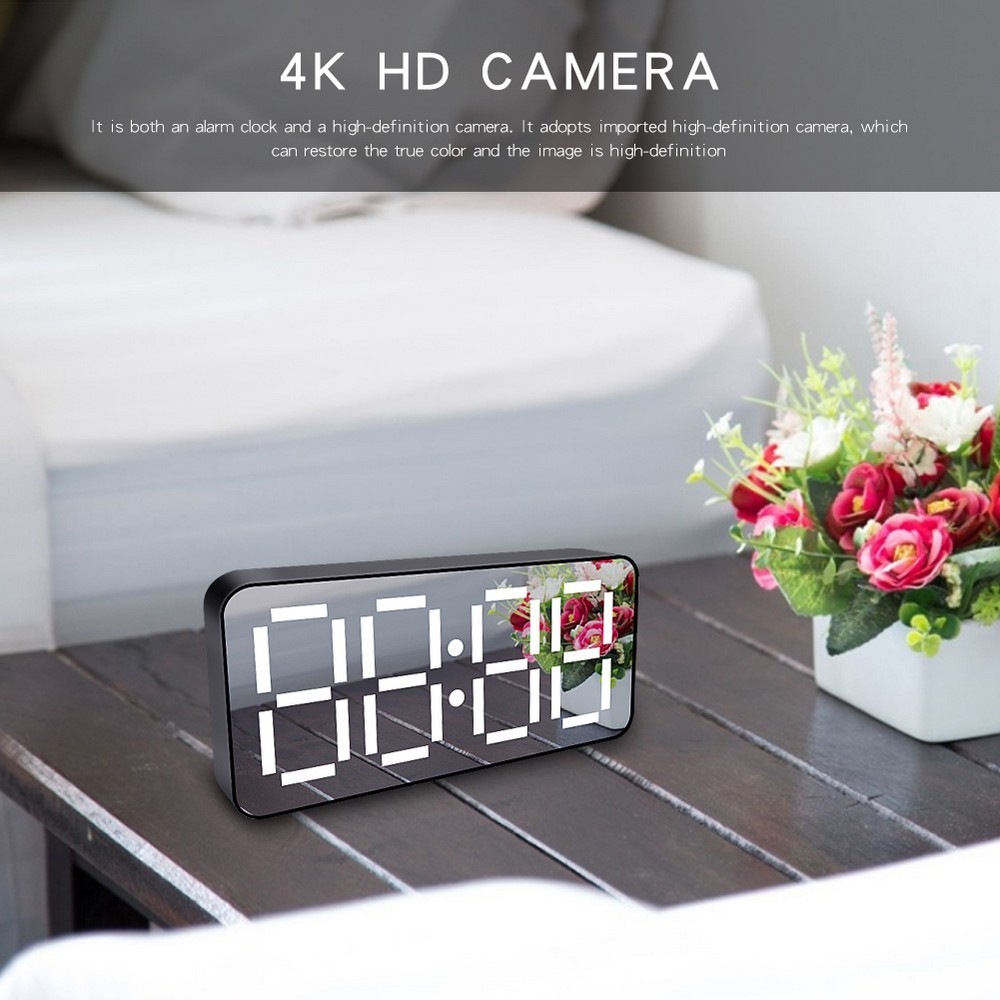 Fotocamera segreta 4K nell'orologio